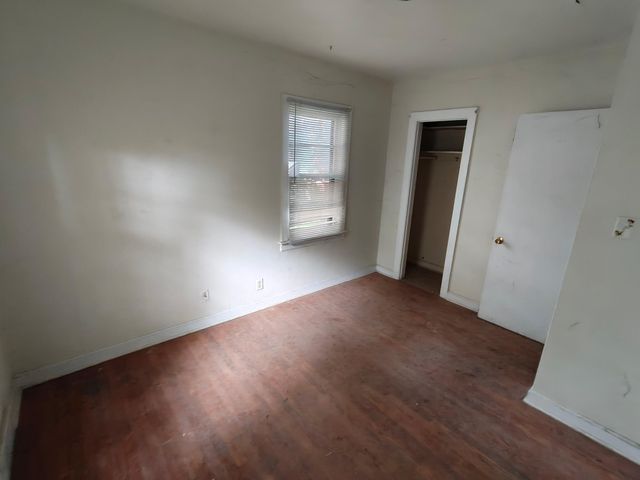 5925 Forest Avenue, Gary, IN 46403