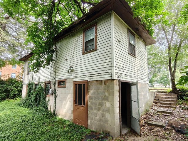 5925 Forest Avenue, Gary, IN 46403