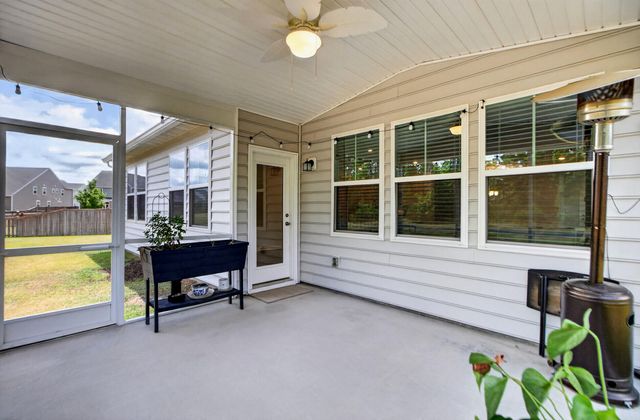 328 Firewheel Court, Summerville, SC 29486