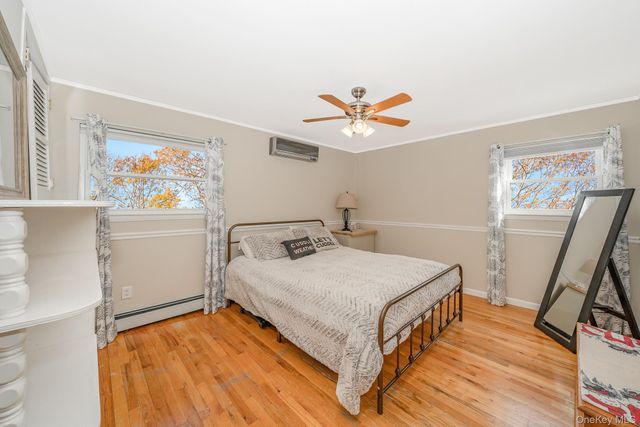 3 Aron Street, Smithtown, NY 11787