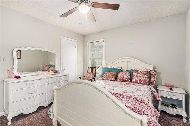 1913 Amberwood Court, Griffin, GA 30223