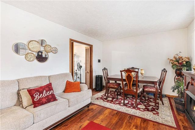 1913 Amberwood Court, Griffin, GA 30223