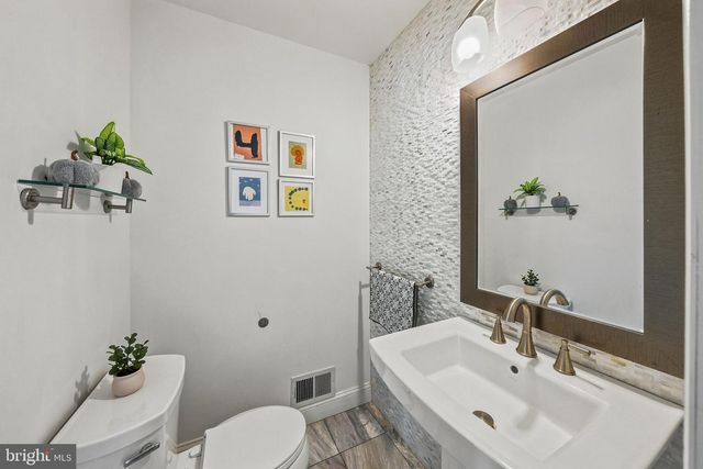 111 MT AIRY HARBOURTON RD, Lambertville, NJ 08530