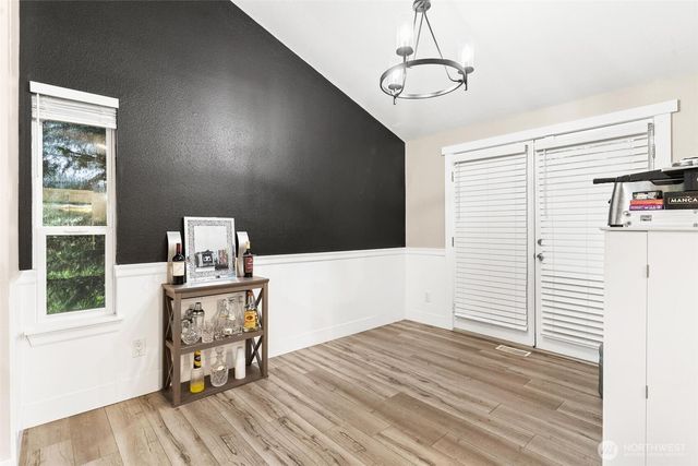 2811 SW 337th St, Federal Way, WA 98023