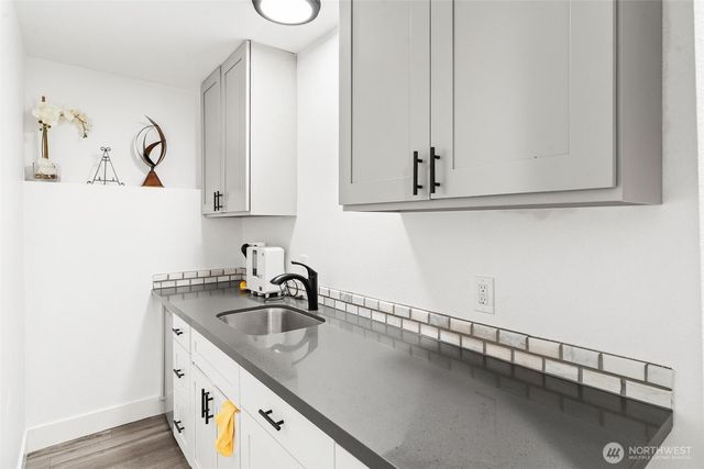 2811 SW 337th St, Federal Way, WA 98023