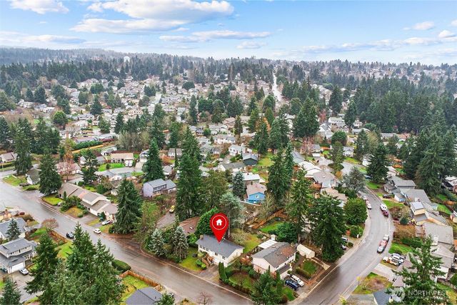 2811 SW 337th St, Federal Way, WA 98023