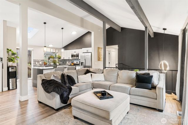 2811 SW 337th St, Federal Way, WA 98023