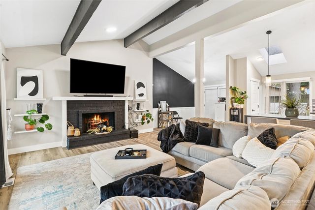 2811 SW 337th St, Federal Way, WA 98023