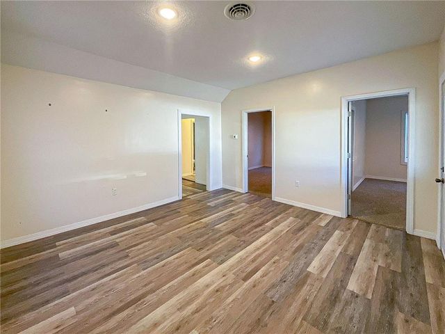 1216 E 4th Street, Sedalia, MO 65301