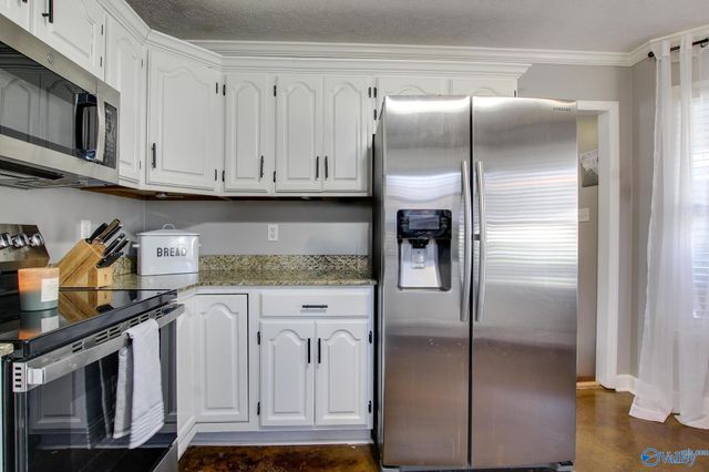 3003 Leighsdale Avenue SW, Decatur, AL 35603