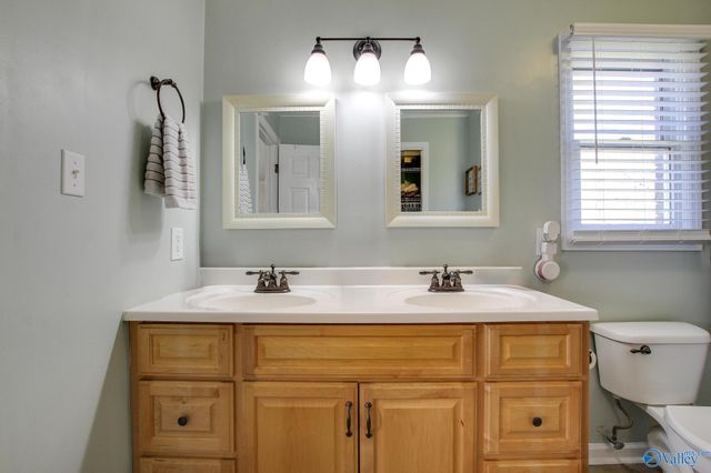 3003 Leighsdale Avenue SW, Decatur, AL 35603