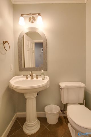 3003 Leighsdale Avenue SW, Decatur, AL 35603