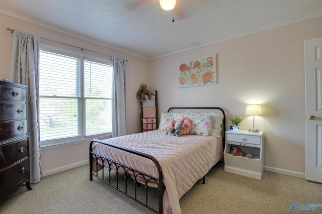 3003 Leighsdale Avenue SW, Decatur, AL 35603