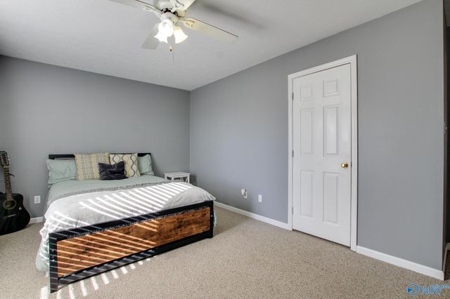 3003 Leighsdale Avenue SW, Decatur, AL 35603