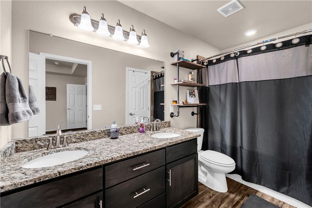 2125 Carlisle Street, Gentry, AR 72734