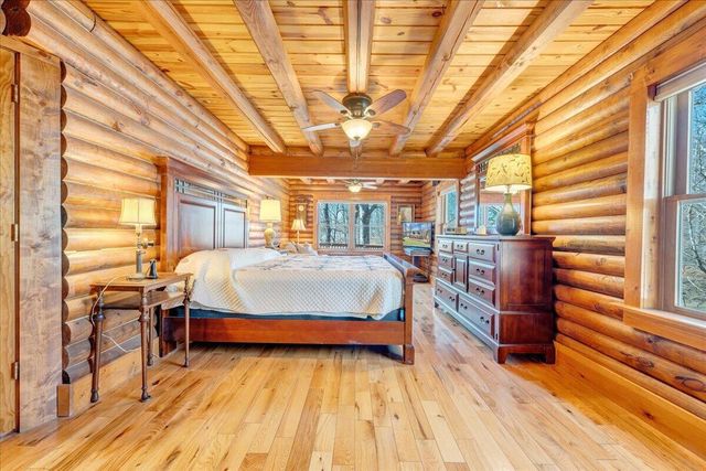 239 Blackwater Landing DR, Wirtz, VA 24184