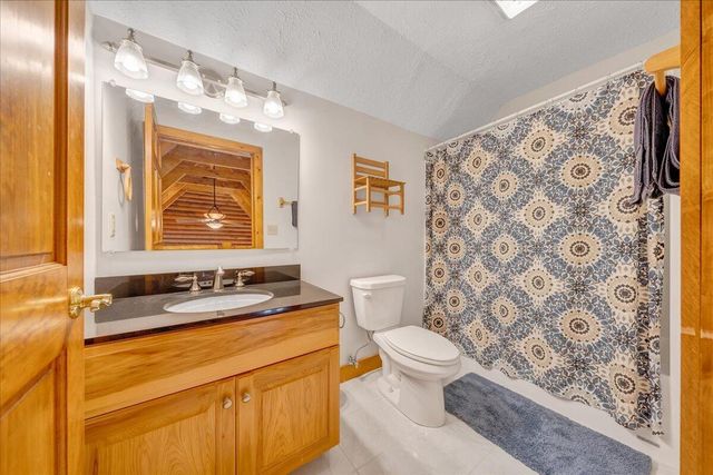 239 Blackwater Landing DR, Wirtz, VA 24184