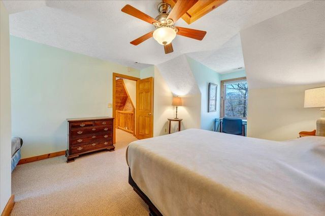 239 Blackwater Landing DR, Wirtz, VA 24184