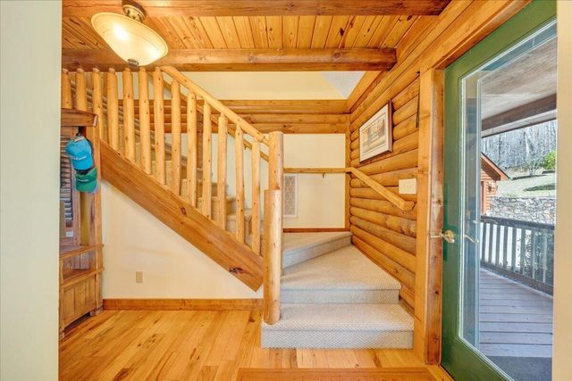 239 Blackwater Landing DR, Wirtz, VA 24184