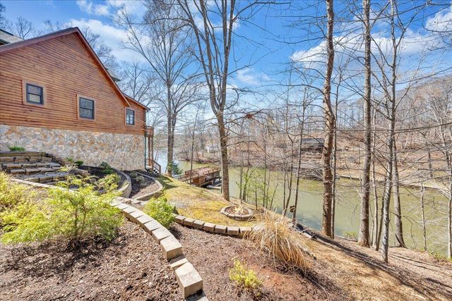 239 Blackwater Landing DR, Wirtz, VA 24184