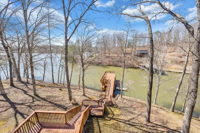 239 Blackwater Landing DR, Wirtz, VA 24184