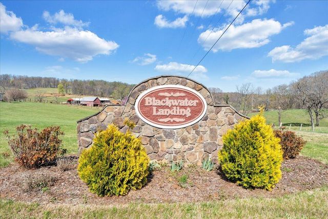 239 Blackwater Landing DR, Wirtz, VA 24184