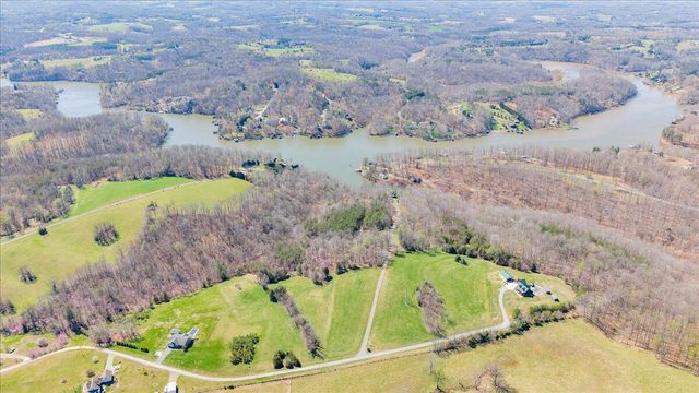 239 Blackwater Landing DR, Wirtz, VA 24184