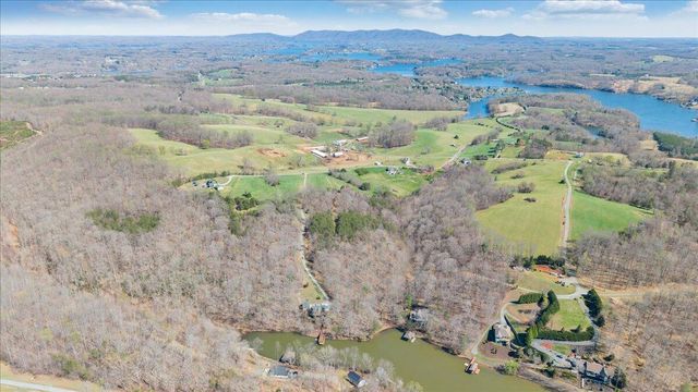 239 Blackwater Landing DR, Wirtz, VA 24184