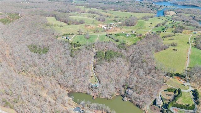 239 Blackwater Landing DR, Wirtz, VA 24184