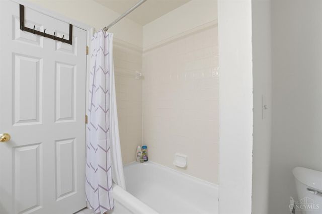 12173 Crestfield Court, Symmes Twp, OH 45249