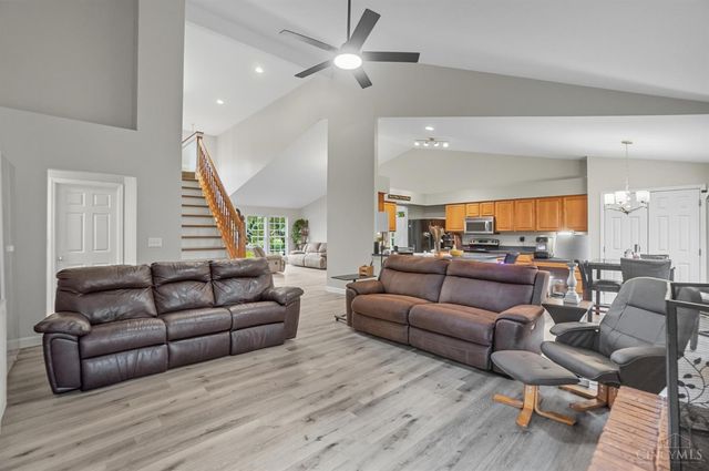 12173 Crestfield Court, Symmes Twp, OH 45249