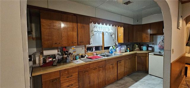 1839 Poplar Street, Lexington, MO 64067