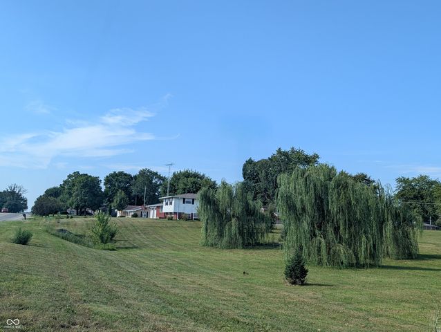 3659 S State Road 103, New Castle, IN 47362