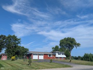 3659 S State Road 103, New Castle, IN 47362