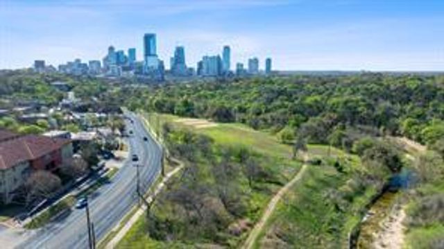 2205 N Lamar BLVD 523, Austin, TX 78705