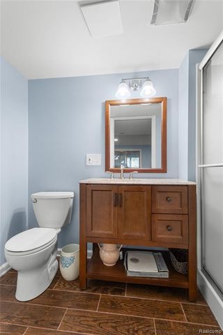 530 Lexington Drive, Rochester Hills, MI 48307