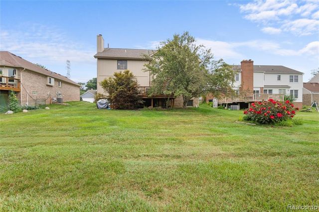 530 Lexington Drive, Rochester Hills, MI 48307