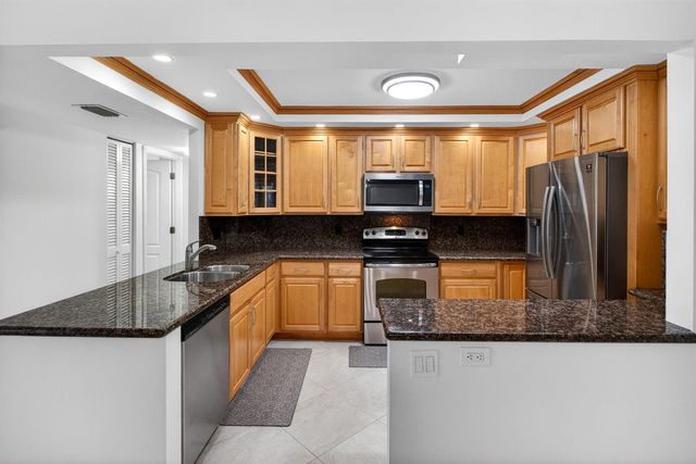 405 N Ocean Boulevard 507, Pompano Beach, FL 33062