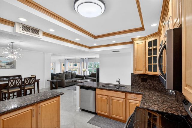 405 N Ocean Boulevard 507, Pompano Beach, FL 33062
