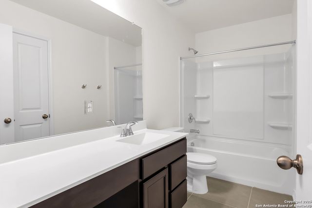 14458 RIBBON TAIL, Elmendorf, TX 78112