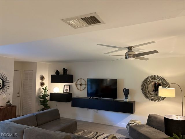 3140 Seasons WAY 514, Estero, FL 33928