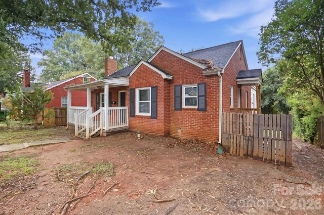3129 Mathis Drive, Charlotte, NC 28208