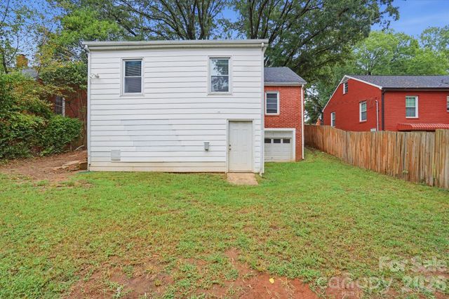 3129 Mathis Drive, Charlotte, NC 28208
