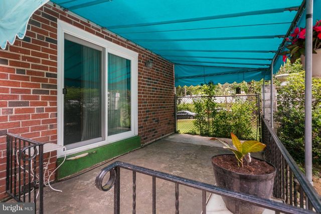 2015 KERWOOD DR, Broomall, PA 19008