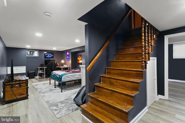 2015 KERWOOD DR, Broomall, PA 19008