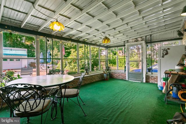 2015 KERWOOD DR, Broomall, PA 19008