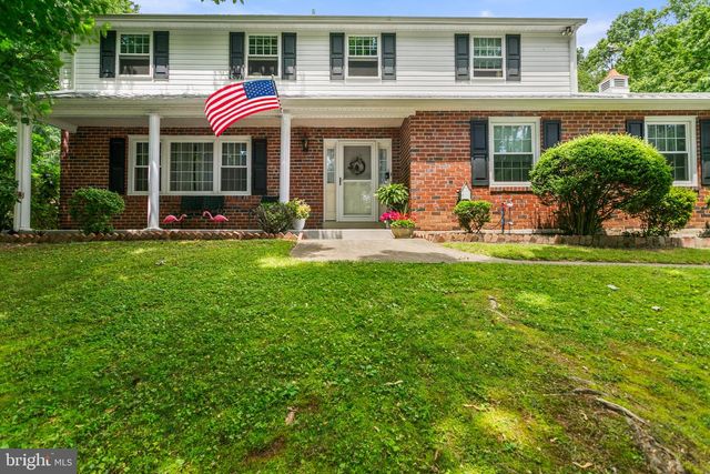 2015 KERWOOD DR, Broomall, PA 19008