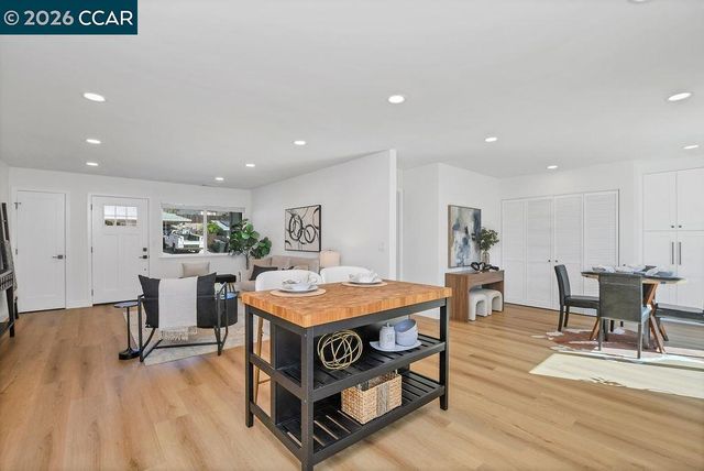 4395 Cabrilho Dr, Martinez, CA 94553