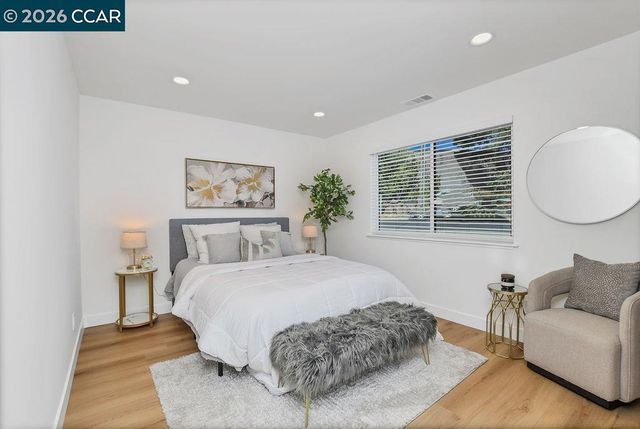 4395 Cabrilho Dr, Martinez, CA 94553