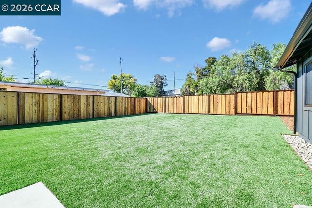 4395 Cabrilho Dr, Martinez, CA 94553